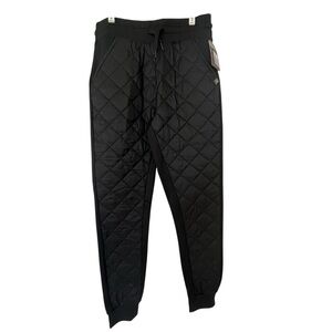 NWT Women’s black quilted high rise joggers size large